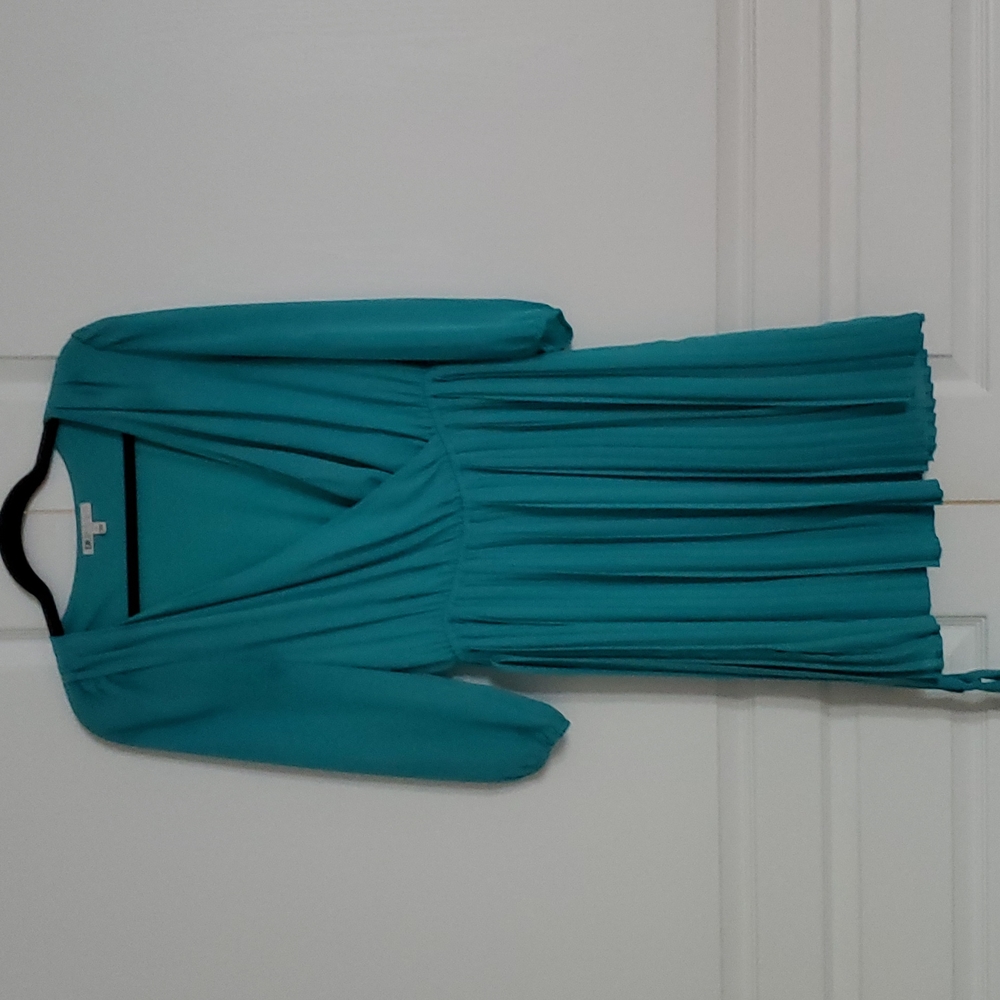 Classic Pleated V-Neck Tie Waist Teal Dress